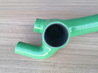 Fluorinerubber lined silicone hose